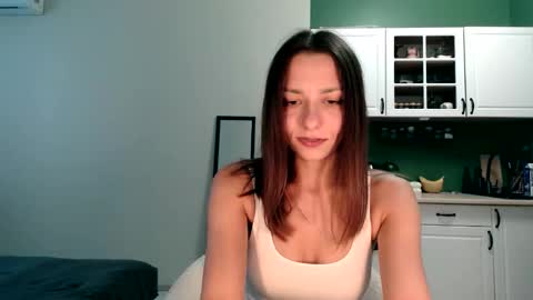 Mia 3 online show from 10, 6, 2026