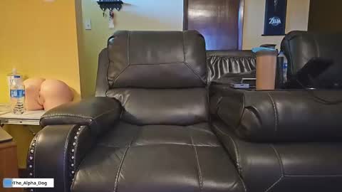 the_alpha_dog_xxx online show from 13, 12, 2024