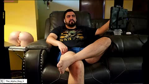 Snapshot of the_alpha_dog_xxx chatting on 7, 5, 2026 the_alpha_dog_xxx online show from 7, 5, 2026