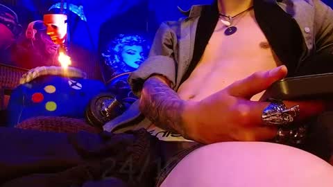 GIORGGIO online show from 24, 10, 2025