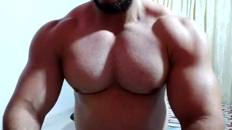 Snapshot of the_beastmuscle chatting on 30, 6, 2026 beast online show from 30, 6, 2026