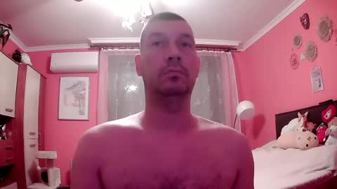 Snapshot of the_bee16 chatting on 20, 7, 2026 the_bee16 online show from 20, 7, 2026