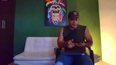 SCOTT  THEO  KAMERON  GENDERSON online show from 25, 10, 2025