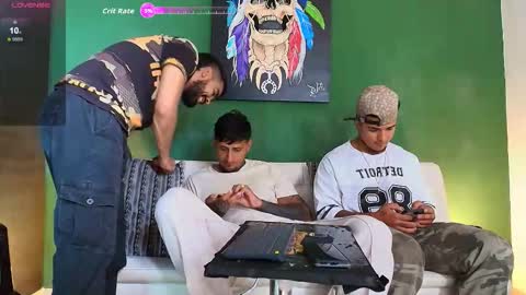 SCOTT  THEO  KAMERON  GENDERSON online show from 10, 1, 2026