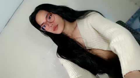 the_horny_bella online show from 3, 3, 2026