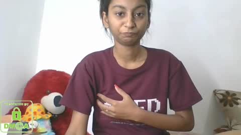Snapshot of the_right_girl chatting on 12, 12, 2024 Suzan Sexy online show from 12, 12, 2024