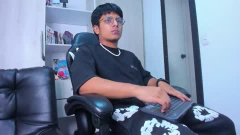 Danny online show from 18, 12, 2025