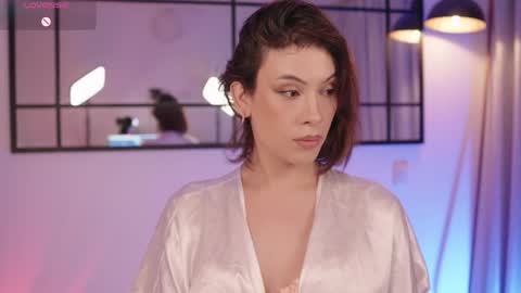Snapshot of thea_ome chatting on 15, 5, 2026 Thea online show from 15, 5, 2026
