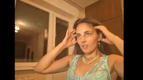 Snapshot of theanna510763 chatting on 8, 9, 2025 theanna510763 online show from 8, 9, 2025
