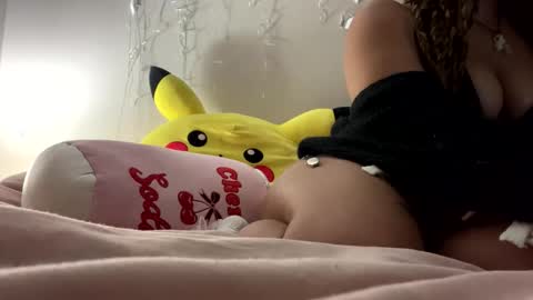 Snapshot of thebratttxox chatting on 3, 2, 2026 thebratttxox online show from 3, 2, 2026