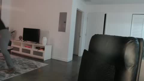 thecaramelldoll online show from 23, 1, 2025