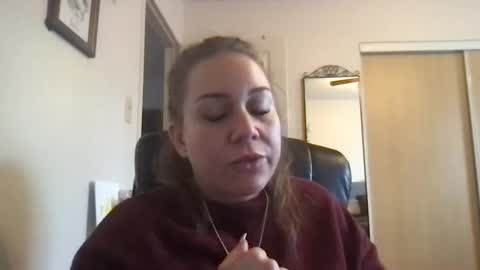 Masked Milf Christina online show from 23, 9, 2025