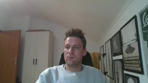 Snapshot of thedon2123 chatting on 1, 12, 2024 thedon2123 online show from 1, 12, 2024