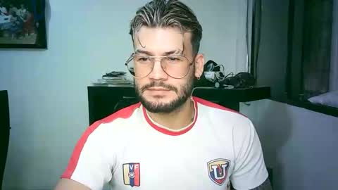 thedragonboyxxx online show from 27, 3, 2026