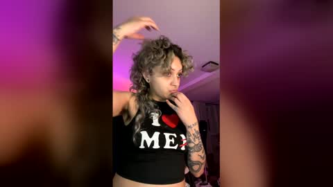 Snapshot of theeking_venus chatting on 20, 4, 2026 KIng Venus online show from 20, 4, 2026