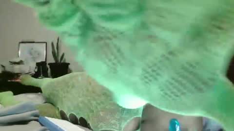 TheeTashelly online show from 21, 10, 2025