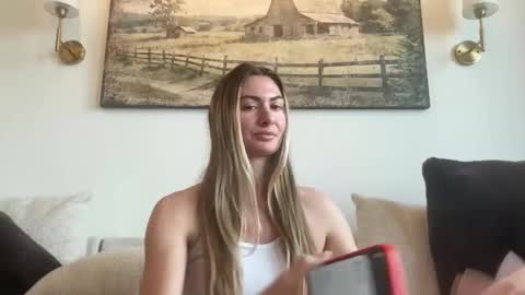 Alyssa Rhoades online show from 2, 6, 2026