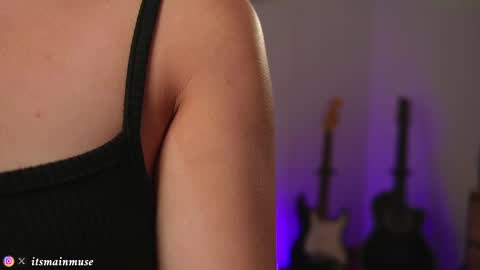 Iris online show from 9, 9, 2025