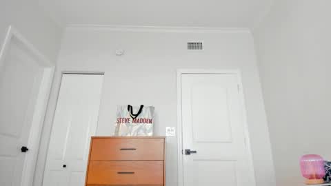 Lily Marie online show from 26, 12, 2024