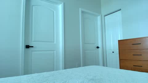 Lily Marie online show from 7, 3, 2025