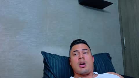 Snapshot of thekingerick chatting on 15, 11, 2025 thekingerick online show from 15, 11, 2025