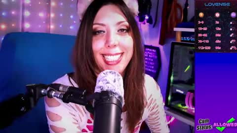 Snapshot of thekittengirlnix chatting on 30, 4, 2026 Nix online show from 30, 4, 2026
