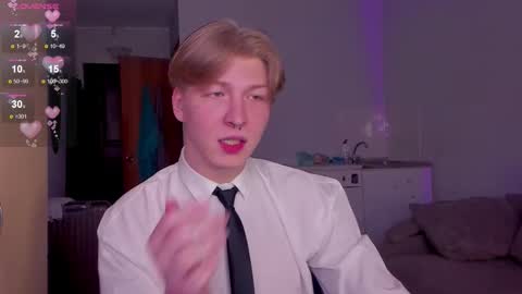 Snapshot of themikesever chatting on 12, 11, 2025 Sever online show from 12, 11, 2025