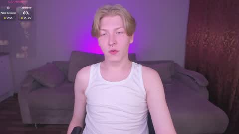 Snapshot of themikesever chatting on 25, 4, 2026 Sever online show from 25, 4, 2026