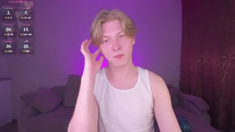 Snapshot of themikesever chatting on 27, 4, 2026 Sever online show from 27, 4, 2026