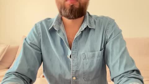 TheMonarchGoat online show from 17, 10, 2025