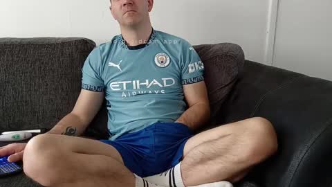 Snapshot of thenakedfootballer chatting on 7, 3, 2025 Paulo online show from 7, 3, 2025