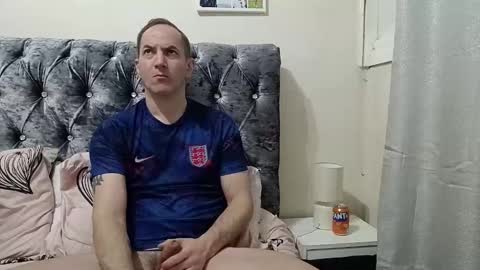 Snapshot of thenakedfootballer chatting on 10, 3, 2025 Paulo online show from 10, 3, 2025