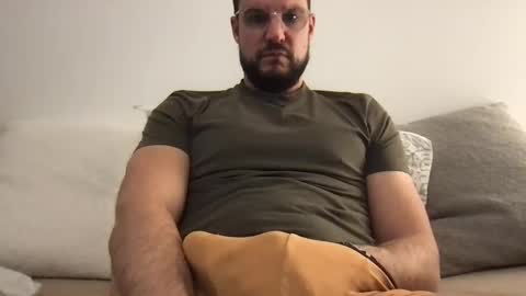 thenudeworldrover online show from 26, 3, 2026