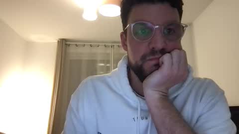 thenudeworldrover online show from 5, 4, 2026