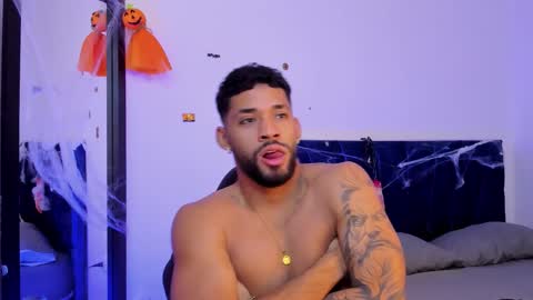 Theo Sky online show from 21, 10, 2025