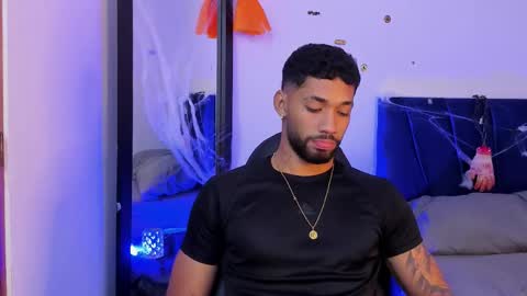 Theo Sky online show from 22, 10, 2025