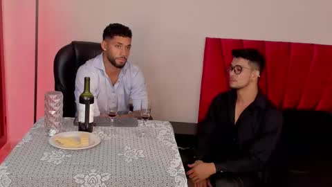 Theo Sky online show from 7, 11, 2025