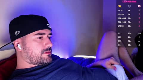 Snapshot of theoravi chatting on 19, 12, 2024 Theo Ravi online show from 19, 12, 2024