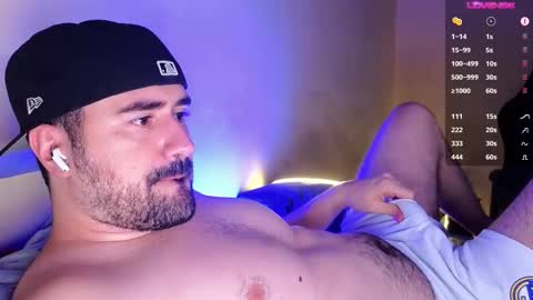 Snapshot of theoravi chatting on 17, 12, 2025 Theo Ravi online show from 17, 12, 2025