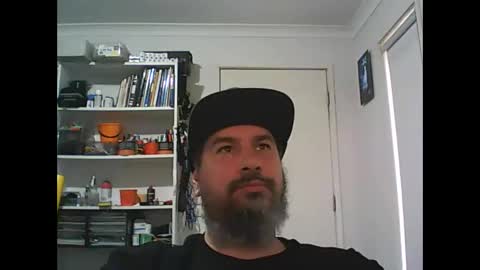 Snapshot of theozbeardguy chatting on 9, 2, 2026 aussiebeard online show from 9, 2, 2026