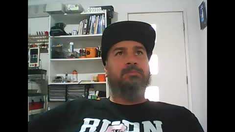 Snapshot of theozbeardguy chatting on 18, 3, 2026 aussiebeard online show from 18, 3, 2026