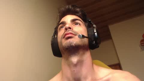 Snapshot of therazhanen chatting on 16, 1, 2025 Santiago Enrique online show from 16, 1, 2025
