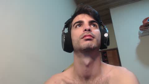Snapshot of therazhanen chatting on 17, 1, 2025 Santiago Enrique online show from 17, 1, 2025