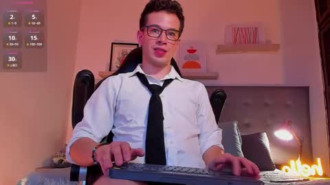 Snapshot of therealmartincox chatting on 8, 10, 2025 4th online show from 8, 10, 2025
