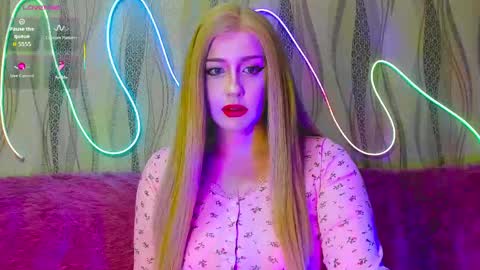Snapshot of therosesweet chatting on 22, 5, 2026 Rose online show from 22, 5, 2026