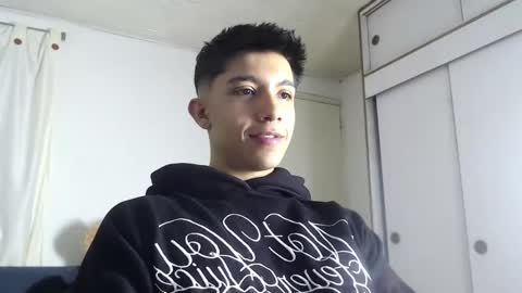 Snapshot of thesaint_xxx chatting on 28, 2, 2026 thesaint_xxx online show from 28, 2, 2026