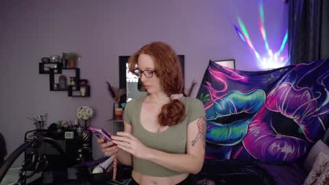TheSexualDragon online show from 1, 2, 2025