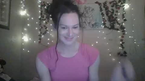 Snapshot of thesillymillie chatting on 10, 12, 2024 sillymillie0 online show from 10, 12, 2024