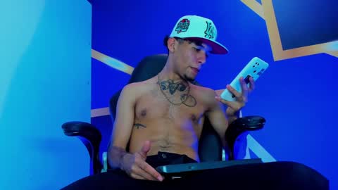 Snapshot of theskinny8inch_ chatting on 6, 2, 2025 theskinny8inch_ online show from 6, 2, 2025