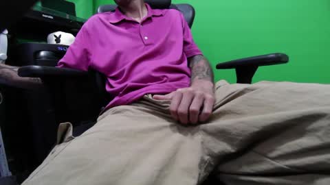 Snapshot of thevulvaaddict chatting on 6, 5, 2026 TheVulvaAddict aka kuruptxxx online show from 6, 5, 2026